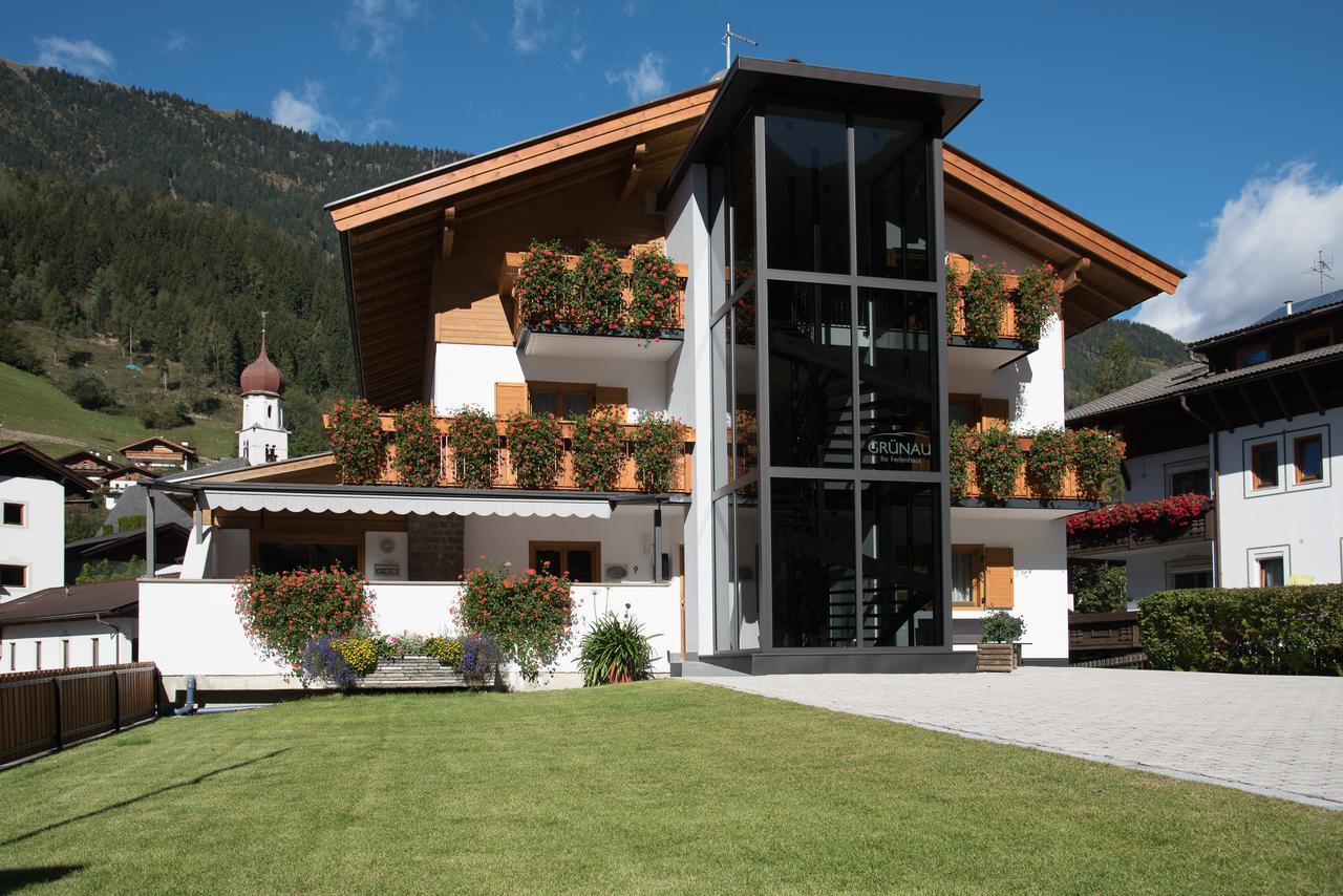 Hotel Garni Gruenau San Martino In Passiria  Exteriér fotografie